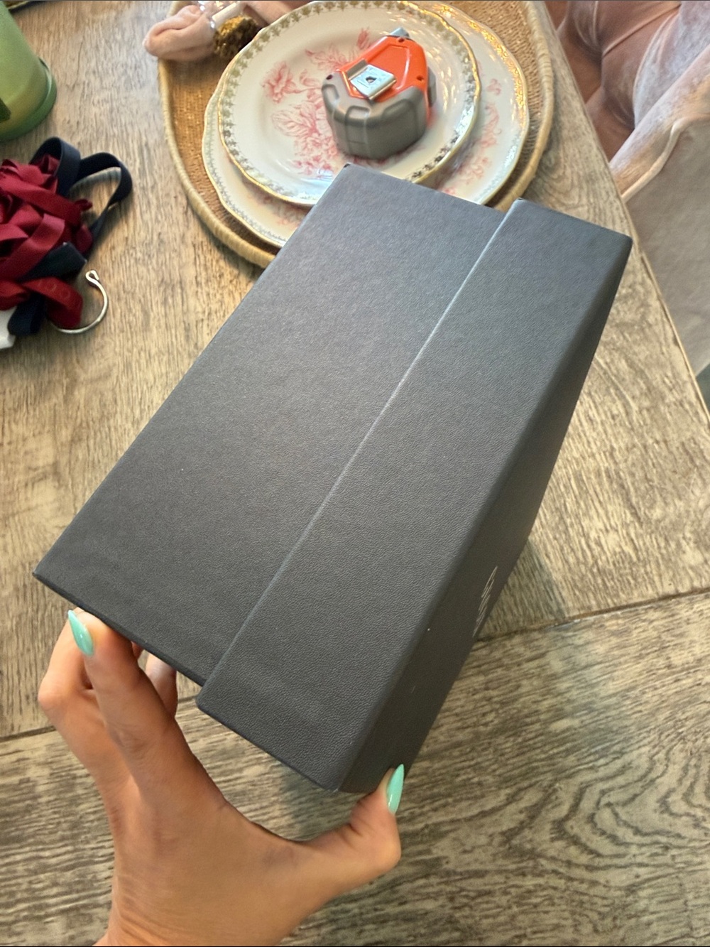 Authentic Gucci Black Box with White Logo - Picture 8 of 12